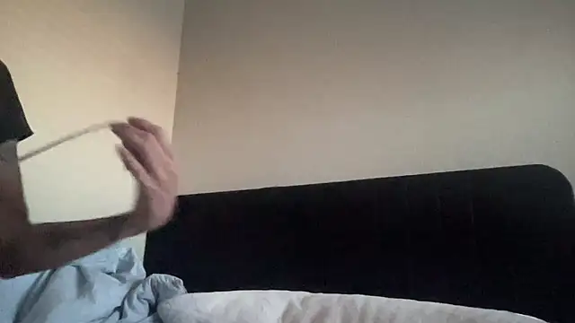 Snapshot of myloveforyouu chatting on April 8, 2026, 12:39 pm myloveforyouu online show from April 8, 2026, 12:39 pm