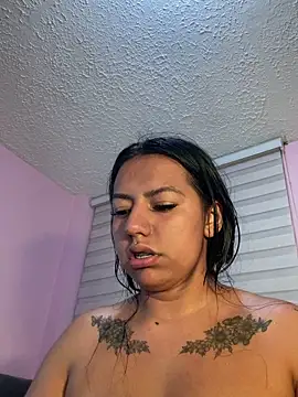 Ivann4 online show from March 6, 2025, 11:31 pm