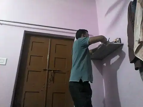 Snapshot of lallantoplonda chatting on February 10, 2026, 4:17 pm lallantoplonda online show from February 10, 2026, 4:17 pm