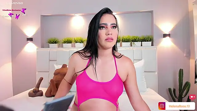 Snapshot of HelenaRoos chatting on January 13, 2026, 7:40 pm HelenaRoos online show from January 13, 2026, 7:40 pm