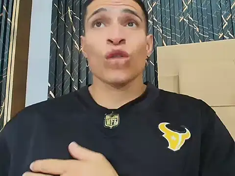 Snapshot of jack_pergurtson01 chatting on April 11, 2026, 10:52 am jack pergurtson01 online show from April 11, 2026, 10:52 am