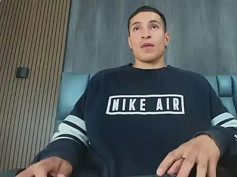 Snapshot of jack_pergurtson01 chatting on April 13, 2026, 10:41 am jack pergurtson01 online show from April 13, 2026, 10:41 am