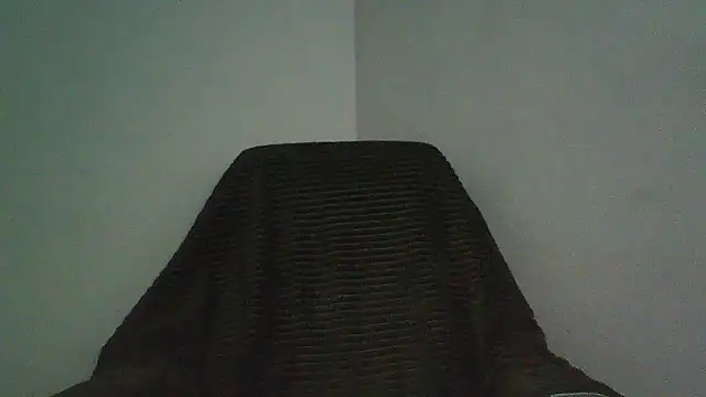 Hotbucet online show from December 5, 2025, 12:10 am