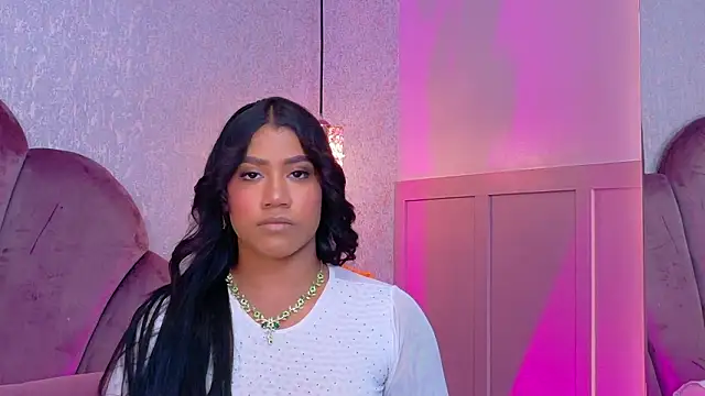 Snapshot of Salome_Diaz_ chatting on March 3, 2026, 5:25 am Salome Diaz online show from March 3, 2026, 5:25 am