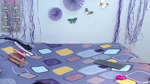 Snapshot of valen_natasha chatting on March 9, 2025, 12:42 am valen natasha online show from March 9, 2025, 12:42 am