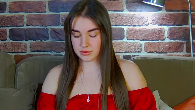 Snapshot of Sofia_Hugs chatting on March 2, 2026, 5:09 pm Sofia Hugs online show from March 2, 2026, 5:09 pm