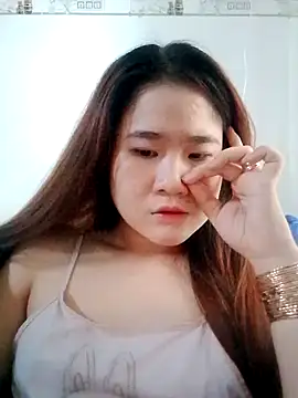 Sahara-lovexoxo online show from September 15, 2025, 2:01 am