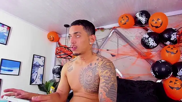 Damian09  online show from November 2, 2025, 4:06 am