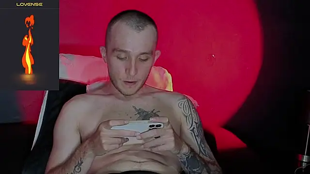 Dylanwhite23  online show from February 7, 2026, 2:08 am