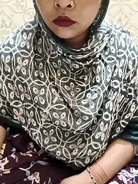 Snapshot of Indian-Nazia chatting on September 27, 2025, 3:29 pm Indian-Nazia online show from September 27, 2025, 3:29 pm