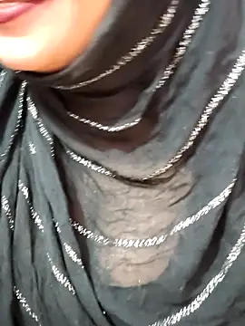 Snapshot of Indian-Nazia chatting on October 26, 2025, 7:36 pm Indian-Nazia online show from October 26, 2025, 7:36 pm