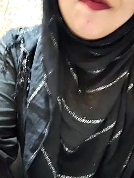 Snapshot of Indian-Nazia chatting on November 19, 2025, 6:52 pm Indian-Nazia online show from November 19, 2025, 6:52 pm