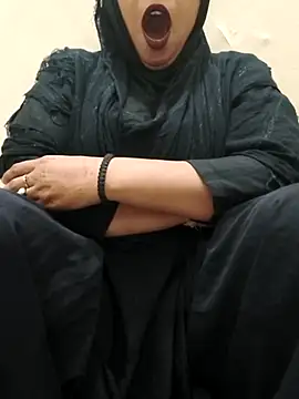 Snapshot of Indian-Nazia chatting on September 11, 2025, 7:25 pm Indian-Nazia online show from September 11, 2025, 7:25 pm