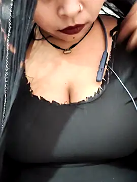 Snapshot of Indian-Nazia chatting on November 7, 2025, 8:46 pm Indian-Nazia online show from November 7, 2025, 8:46 pm