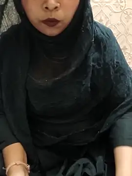 Snapshot of Indian-Nazia chatting on September 15, 2025, 7:47 pm Indian-Nazia online show from September 15, 2025, 7:47 pm