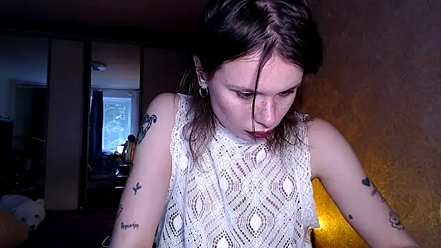 Vienaxtexasxparis online show from July 24, 2026, 4:47 pm