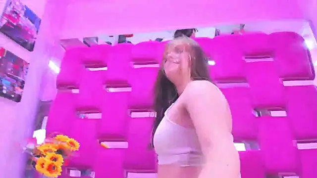 Lya Anal online show from November 14, 2025, 9:40 pm