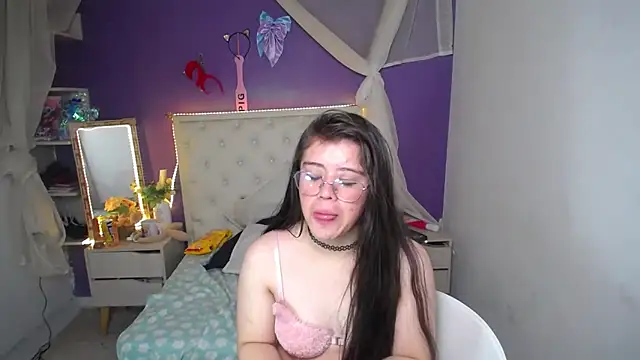 Snapshot of Ingrid_Casas chatting on February 12, 2025, 2:03 am Ingrid Casas online show from February 12, 2025, 2:03 am