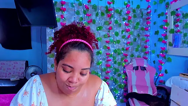 AngelaCoffee online show from April 8, 2026, 9:49 pm