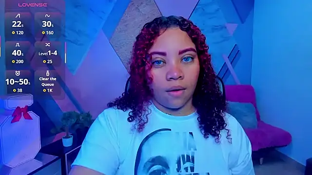 Snapshot of AngelaCoffee chatting on October 28, 2025, 3:18 am AngelaCoffee online show from October 28, 2025, 3:18 am