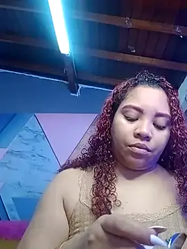 Snapshot of AngelaCoffee chatting on November 13, 2025, 2:59 am AngelaCoffee online show from November 13, 2025, 2:59 am