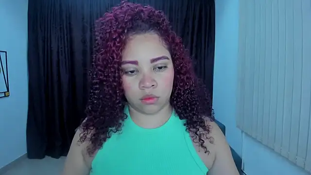 Snapshot of AngelaCoffee chatting on September 16, 2025, 12:11 am AngelaCoffee online show from September 16, 2025, 12:11 am