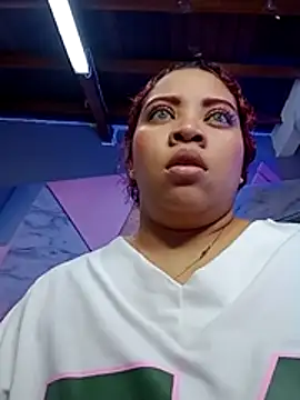 Snapshot of AngelaCoffee chatting on October 26, 2025, 3:07 am AngelaCoffee online show from October 26, 2025, 3:07 am