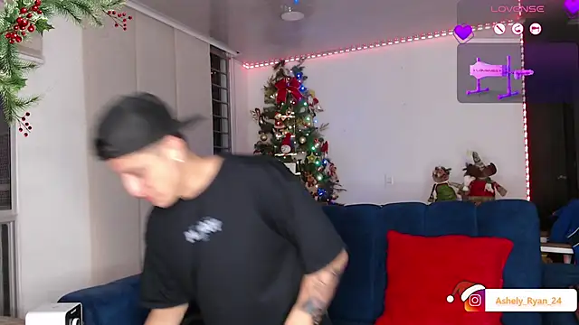ashely ryan24 online show from December 14, 2025, 1:23 am