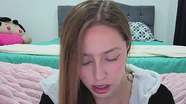 Snapshot of SofiaGc chatting on March 5, 2026, 3:58 am SofiaGc online show from March 5, 2026, 3:58 am