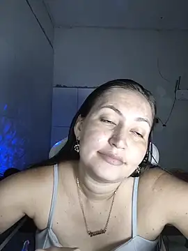 Snapshot of dani123unica chatting on April 8, 2026, 4:19 pm dani123unica online show from April 8, 2026, 4:19 pm