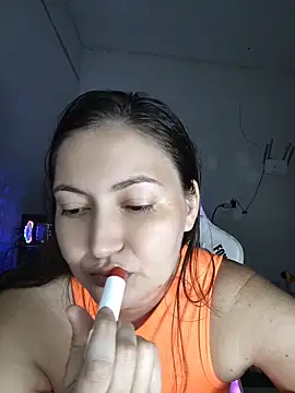 Snapshot of dani123unica chatting on May 11, 2026, 10:27 am dani123unica online show from May 11, 2026, 10:27 am
