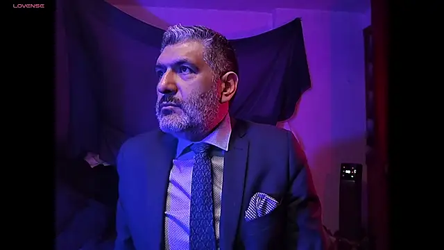 Snapshot of BushBator chatting on February 25, 2026, 7:08 am BushBator online show from February 25, 2026, 7:08 am