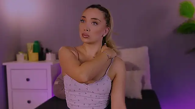 Jessielle online show from December 4, 2025, 4:22 am