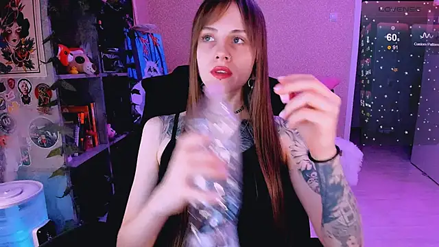 Snapshot of NaniMoore chatting on February 25, 2025, 8:21 pm NaniMoore online show from February 25, 2025, 8:21 pm