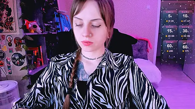 Snapshot of NaniMoore chatting on February 13, 2025, 8:03 pm NaniMoore online show from February 13, 2025, 8:03 pm