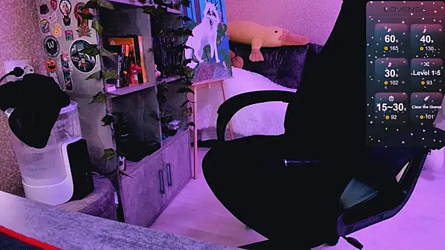 Snapshot of NaniMoore chatting on February 13, 2025, 11:04 pm NaniMoore online show from February 13, 2025, 11:04 pm