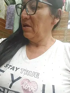 Snapshot of clarita_01 chatting on May 12, 2026, 2:34 pm clarita 01 online show from May 12, 2026, 2:34 pm