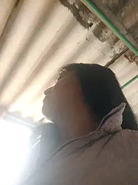 clarita 01 online show from February 10, 2026, 1:10 pm