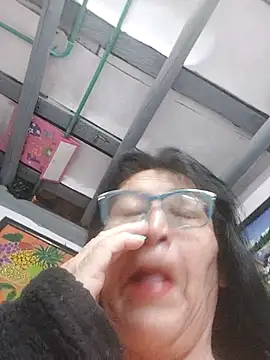 clarita 01 online show from February 5, 2026, 1:07 pm