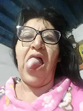 Snapshot of clarita_01 chatting on April 30, 2026, 10:22 am clarita 01 online show from April 30, 2026, 10:22 am