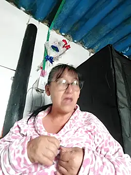 clarita 01 online show from December 3, 2025, 12:37 pm