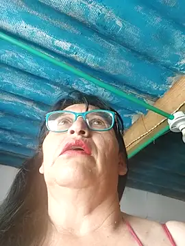 clarita 01 online show from February 4, 2026, 1:06 pm