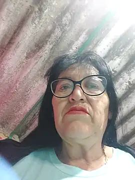 clarita 01 online show from October 29, 2025, 11:09 am