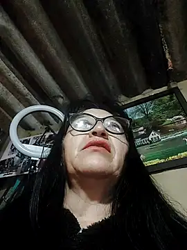 clarita 01 online show from November 20, 2025, 10:38 am