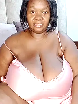 XXXGIANTBOOBS online show from February 13, 2025, 2:42 pm