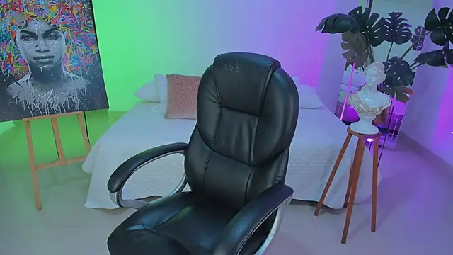 JANYLOVE   online show from March 13, 2026, 10:53 am