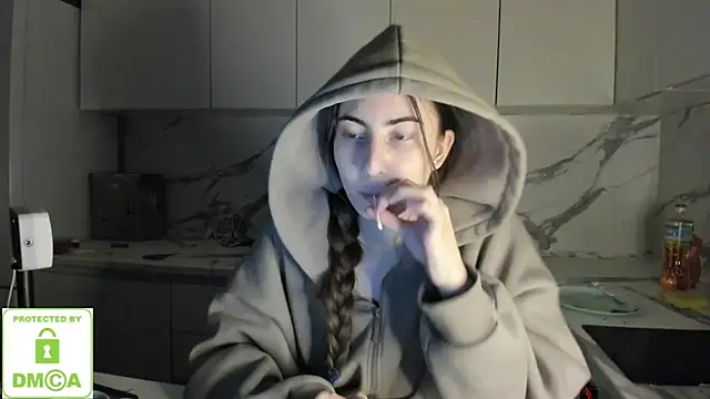 Snapshot of Ayesha_Thebestt chatting on January 8, 2026, 4:24 pm Ayesha Thebestt online show from January 8, 2026, 4:24 pm