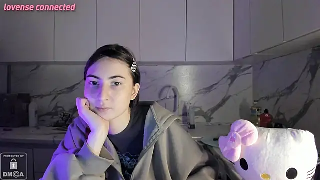 Snapshot of Ayesha_Thebestt chatting on January 15, 2026, 3:37 pm Ayesha Thebestt online show from January 15, 2026, 3:37 pm