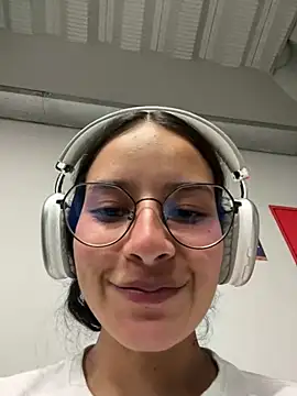  vaness online show from March 22, 2025, 5:17 am