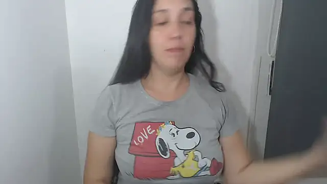 Snapshot of lulitasexy chatting on February 2, 2025, 2:06 am lulitasexy online show from February 2, 2025, 2:06 am